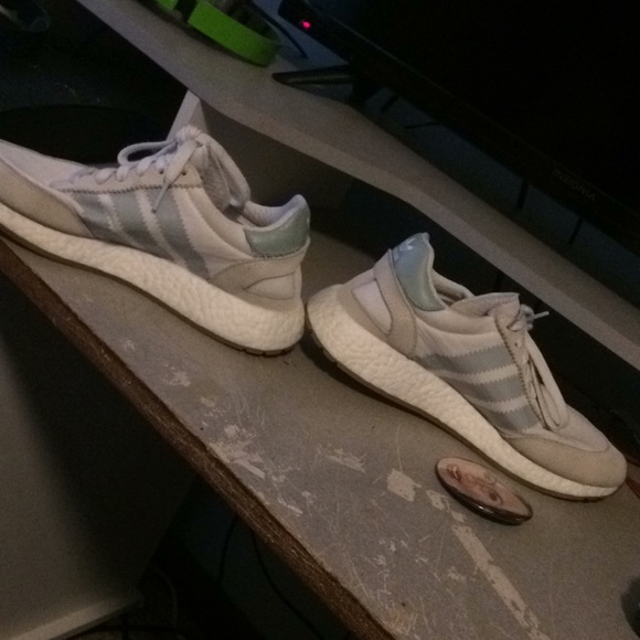 Adidas iniki boosts - Picture 2 of 5